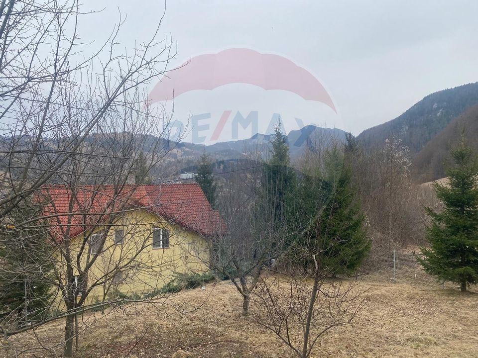 Casă / Vilă cu 6 camere de vânzare Podul Dambovitei/ Arges
