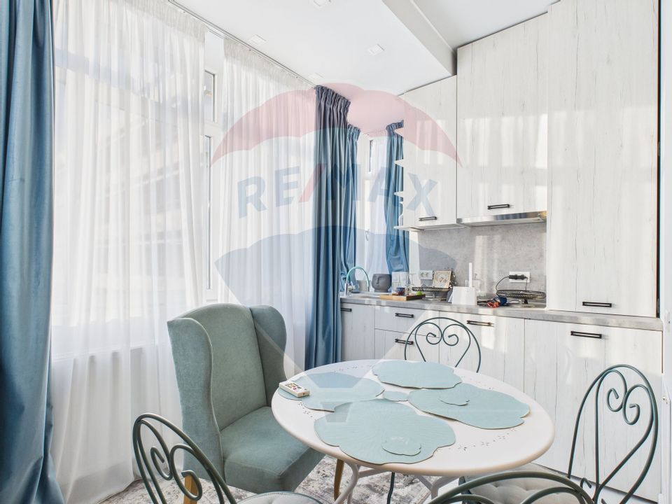 Casă / Vilă cu 5 camere de vânzare în zona Central