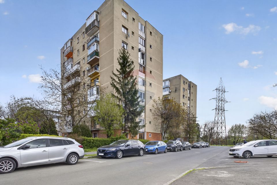 2 Apartamente unite, 5 camere de vânzare pe Malul Muresului, etajul 2