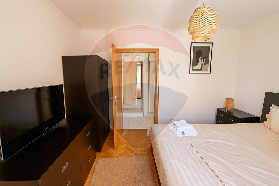 3 room Apartment for sale, Decebal area