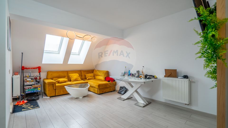 REZERVAT! 3 CAMERE CU POD SI BOXA | PARCARE SUBERATA | MAURER VILLAS