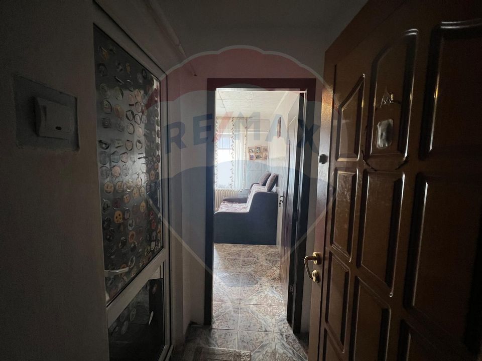 Garsonieră de vânzare, etaj 8/8, zona centrală