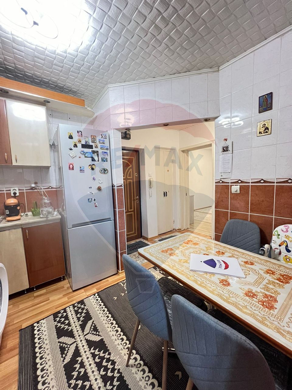 Apartament cu 2 camere de vânzare în zona Ultracentral