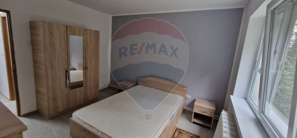 Apartament cu 2 camere semidecomandat, strada Avram Iancu, PARTER