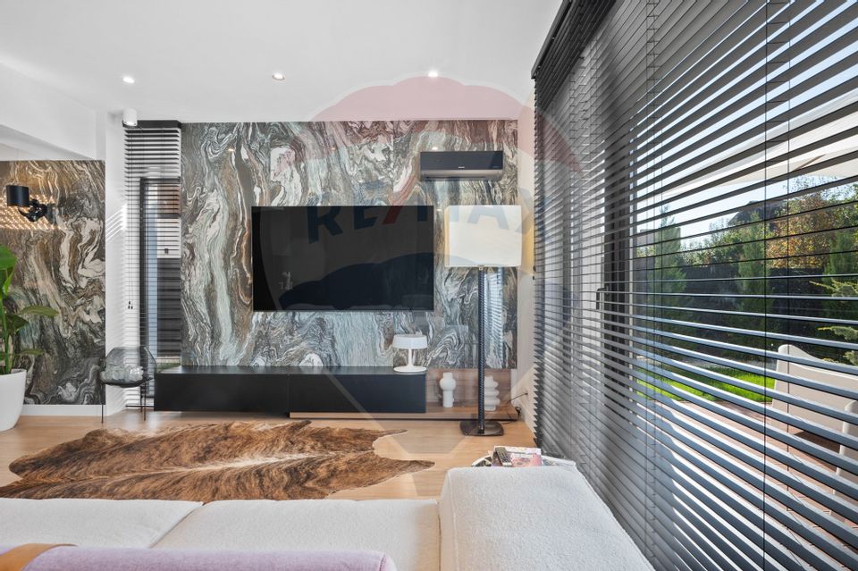 Modern and bright villa in Corbeanca - Furnished and equipped