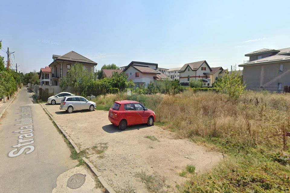 Land for sale, 1037sqm, opening 24 ml, near Uverturii Blvd.