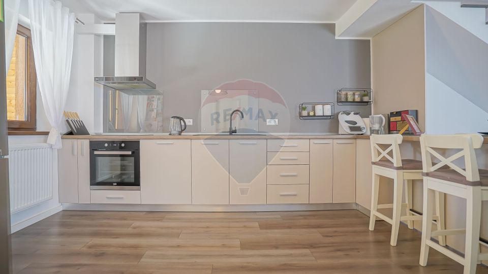 4 room House / Villa for sale