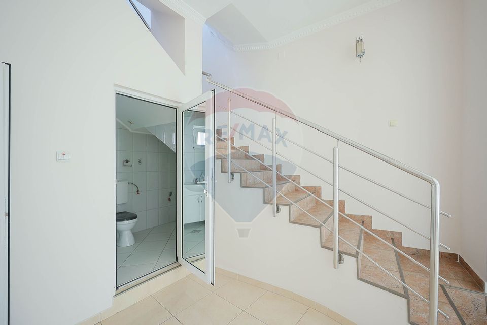 Spațiu comercial de 146 mp, Ultracentral, de Închiriat