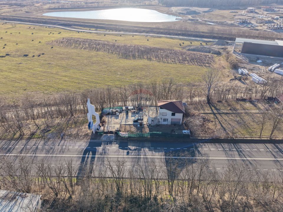 De vanzare casa/spatiu comercial, Calea Romanului - Bacau