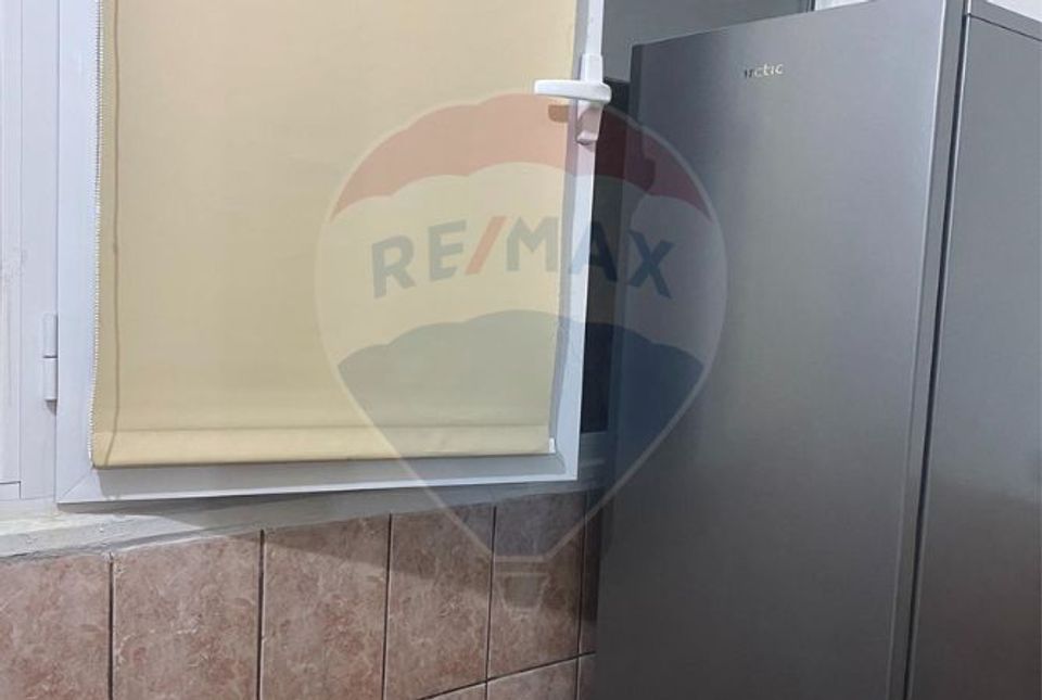 Garsonieră de vânzare complet mobilată