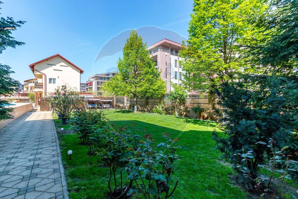 Villa for sale 14 rooms/SWIMMING POOL/ GENEROUS LAND/ BRAGADIRU-ILFOV