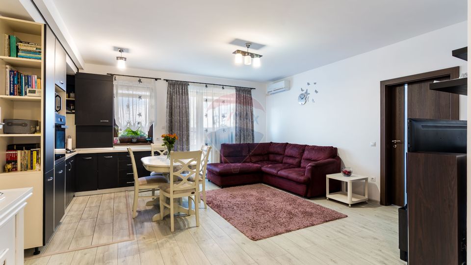 4 room Apartment for sale