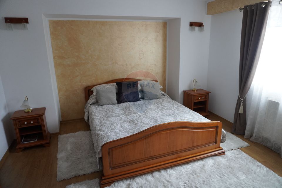 5 room House / Villa for sale