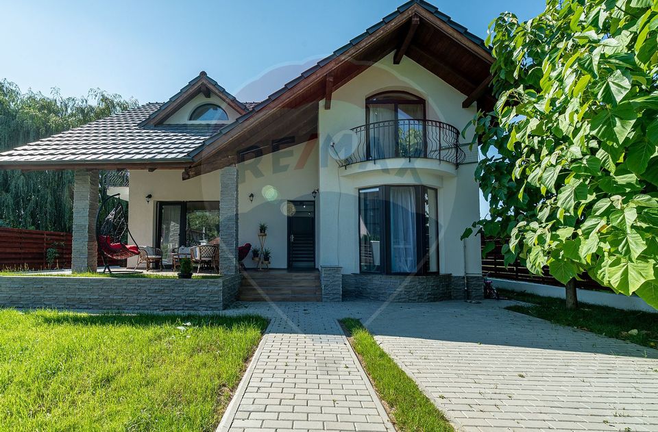VÂNDUTĂ - Casa individuala, zona de case Cristian, str George Cosbuc
