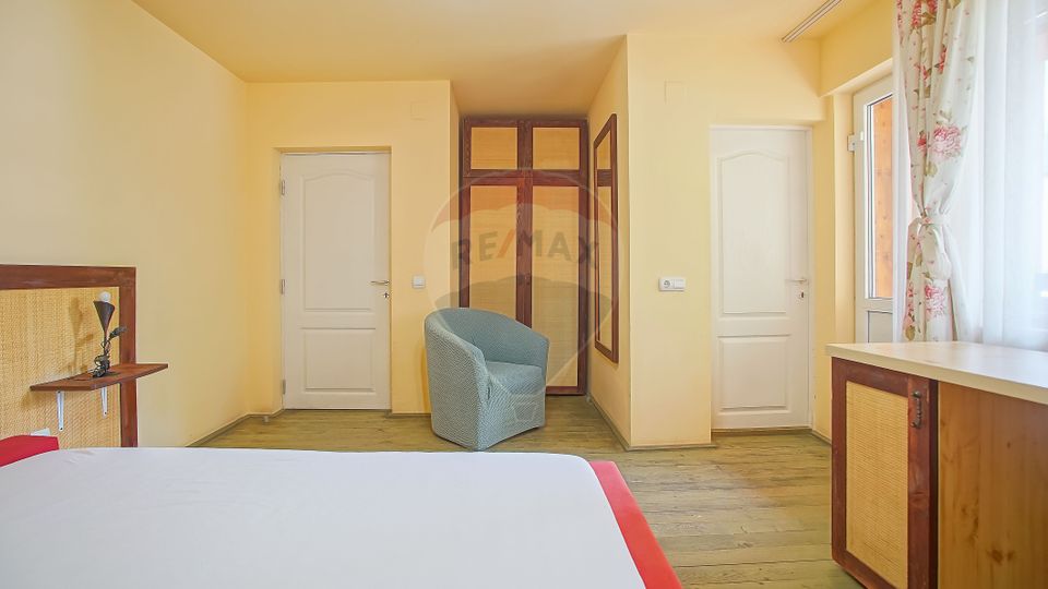 Pensiune de Vanzare in Moieciu de Sus | Comision 0%