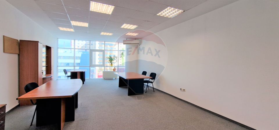 48sq.m Office Space for rent, Vlahuta area