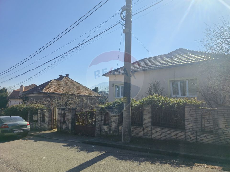 Casa renovabila, Andrei Muresanu, 570mp teren, front 20m, zona superba