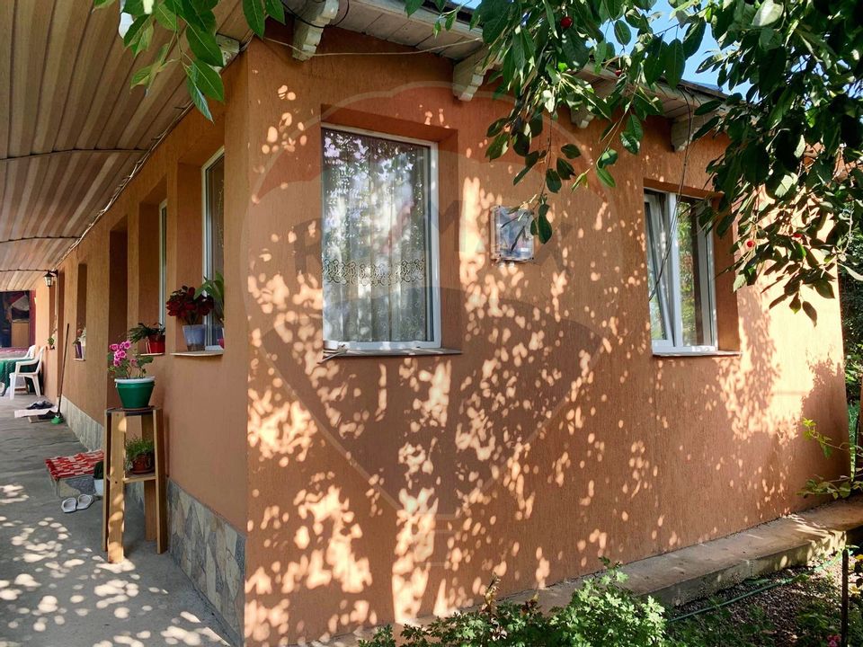 4 room House / Villa for sale