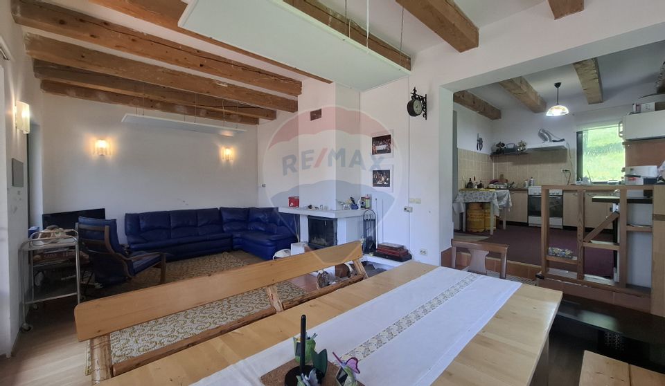 Casă de vacanță in Măgura, la poalele Munților Piatra Craiului