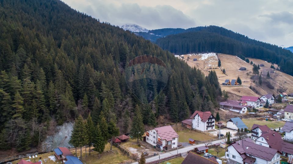 Pensiune de Vanzare in Moieciu de Sus | Comision 0%