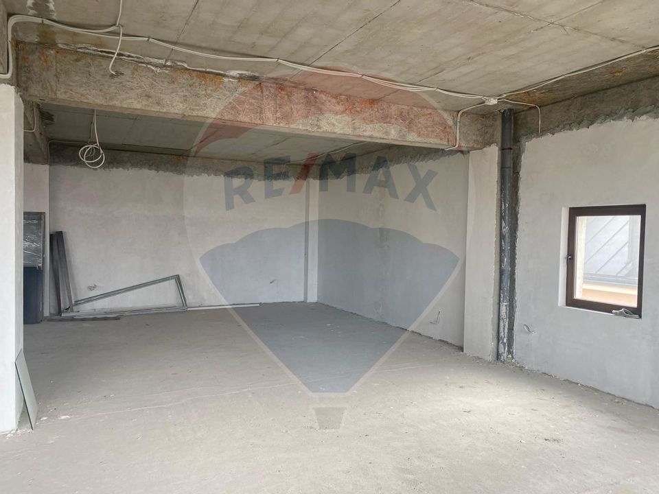 130sq.m Commercial Space for rent, Sisesti area