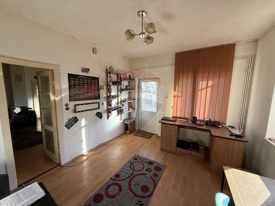 5 room House / Villa for sale, Central area