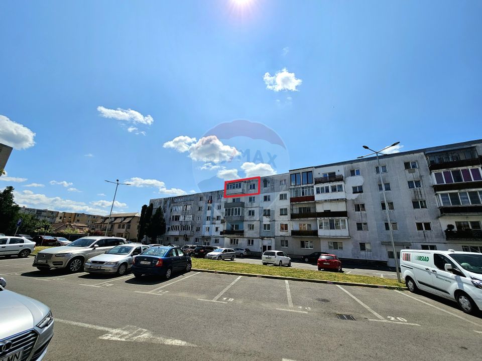 Apartament cu 3 camere de vânzare în Turda lângă Calea Victoriei