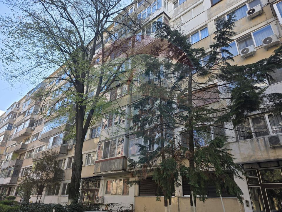 Apartament 2 camere zona Piata Progresul  zona verde