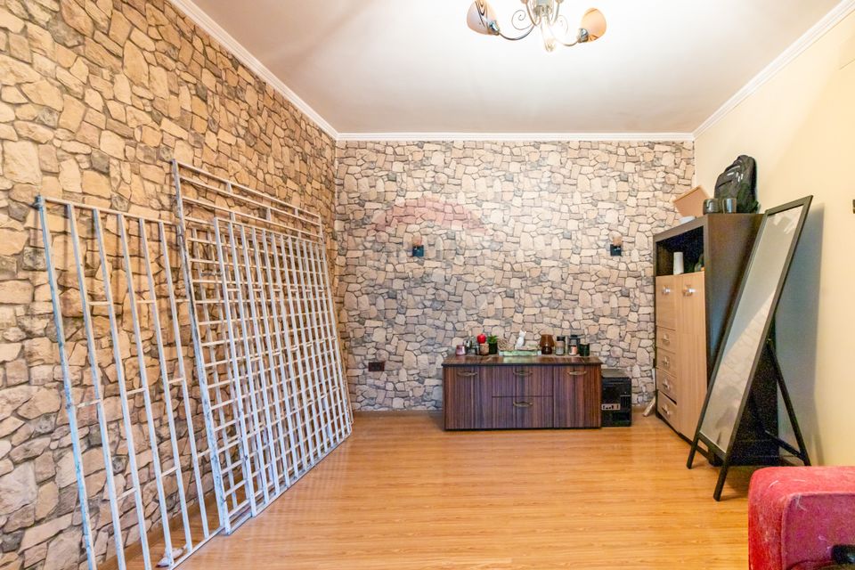 2 room Apartment for sale, Margeanului area