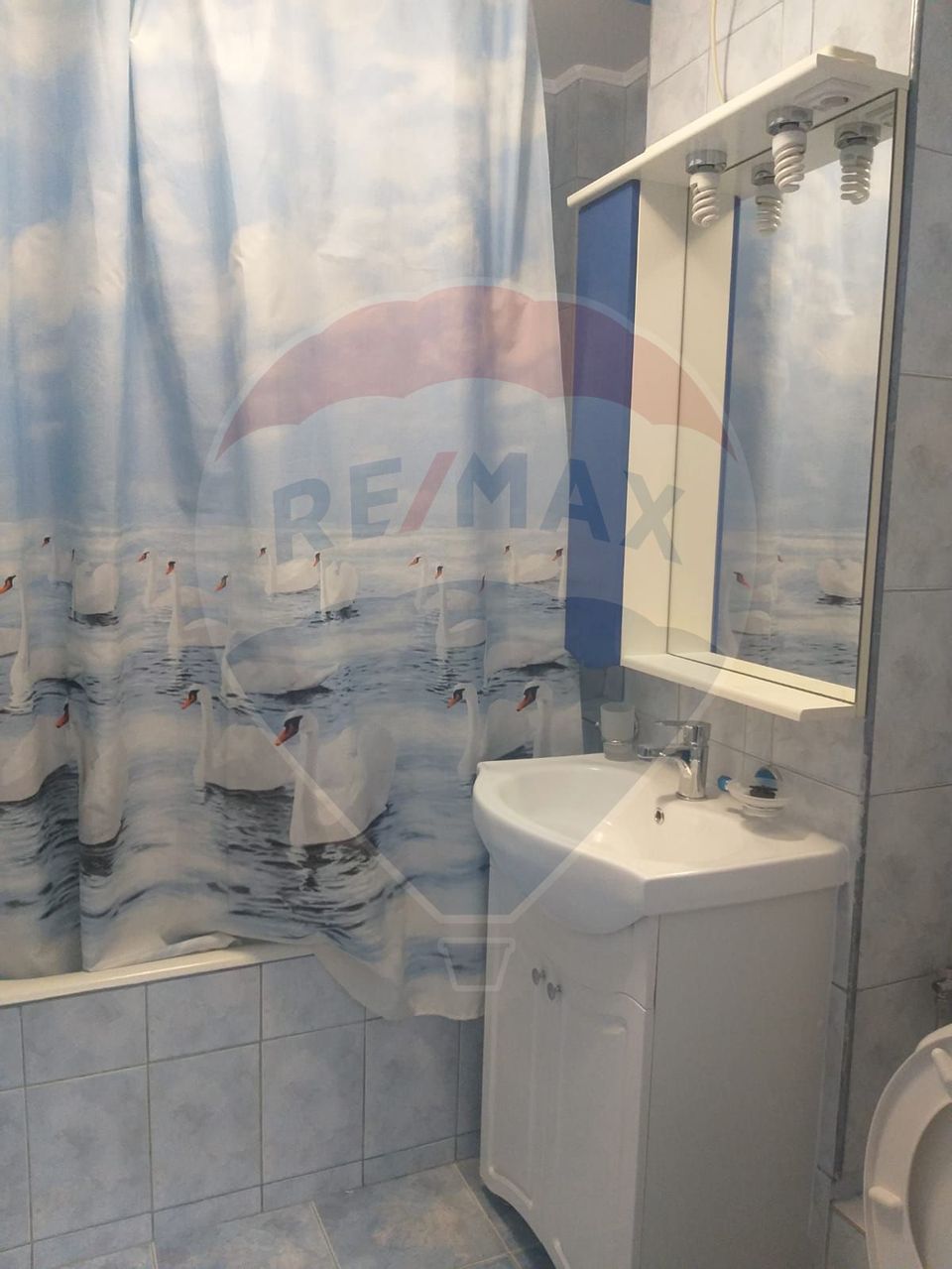 2-room apartment for rent Metro Stefan cel Mare