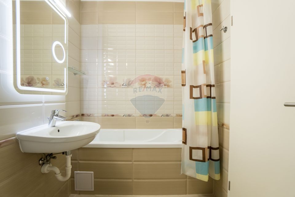 3 room Apartment for sale, Tractorul area