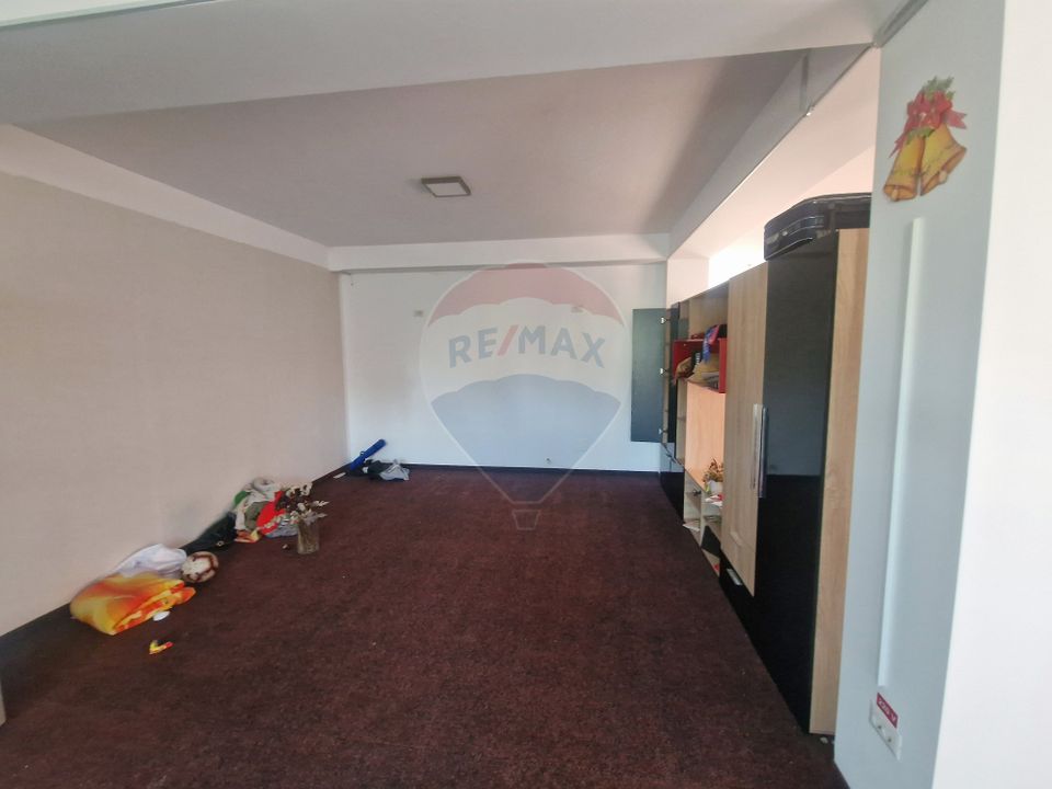 552sq.m Commercial Space for sale, Darmanesti area