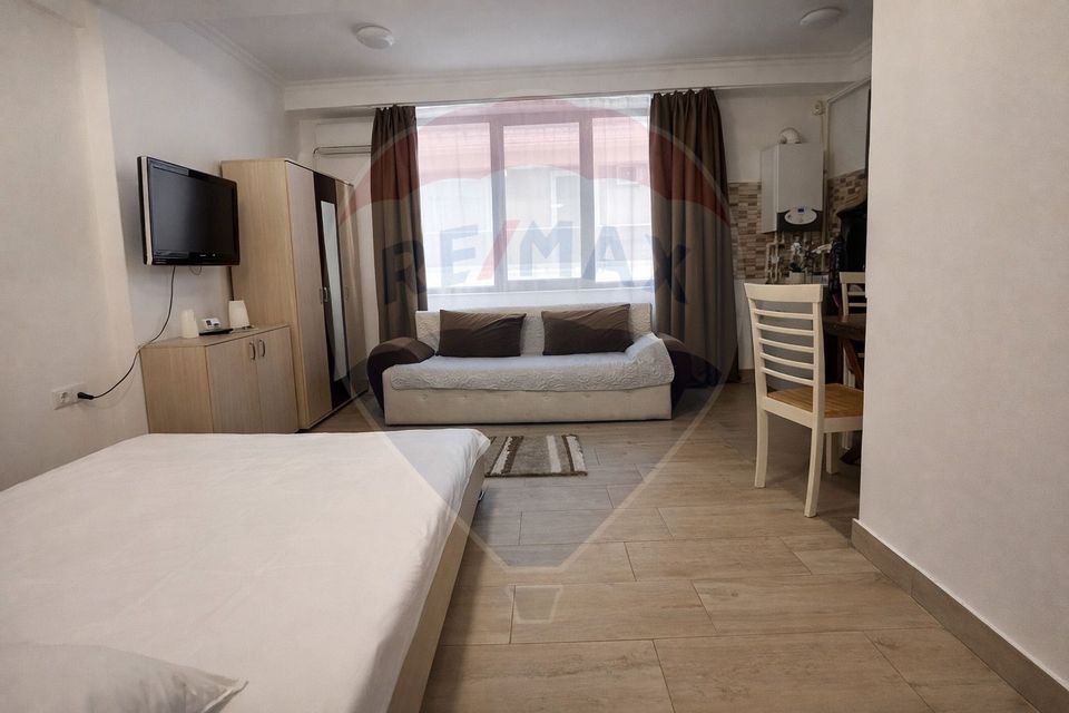 Garsonieră modernă Mamaia – Solid House Residence