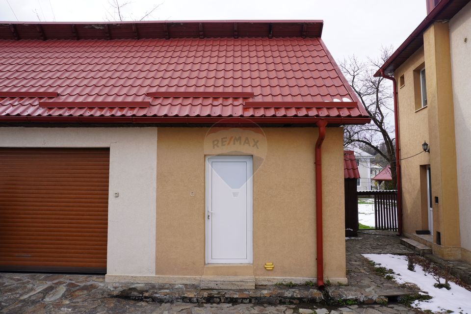 Casă de vânzare, Moisei