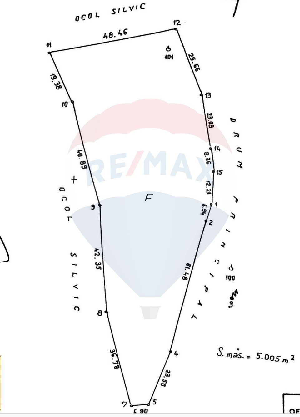 Teren spectaculols de vânzare la baza Muntelui Iezer – 11.546 mp c