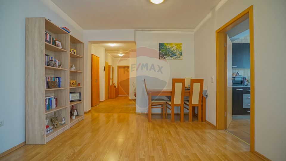 3 room Apartment for sale, Avantgarden area
