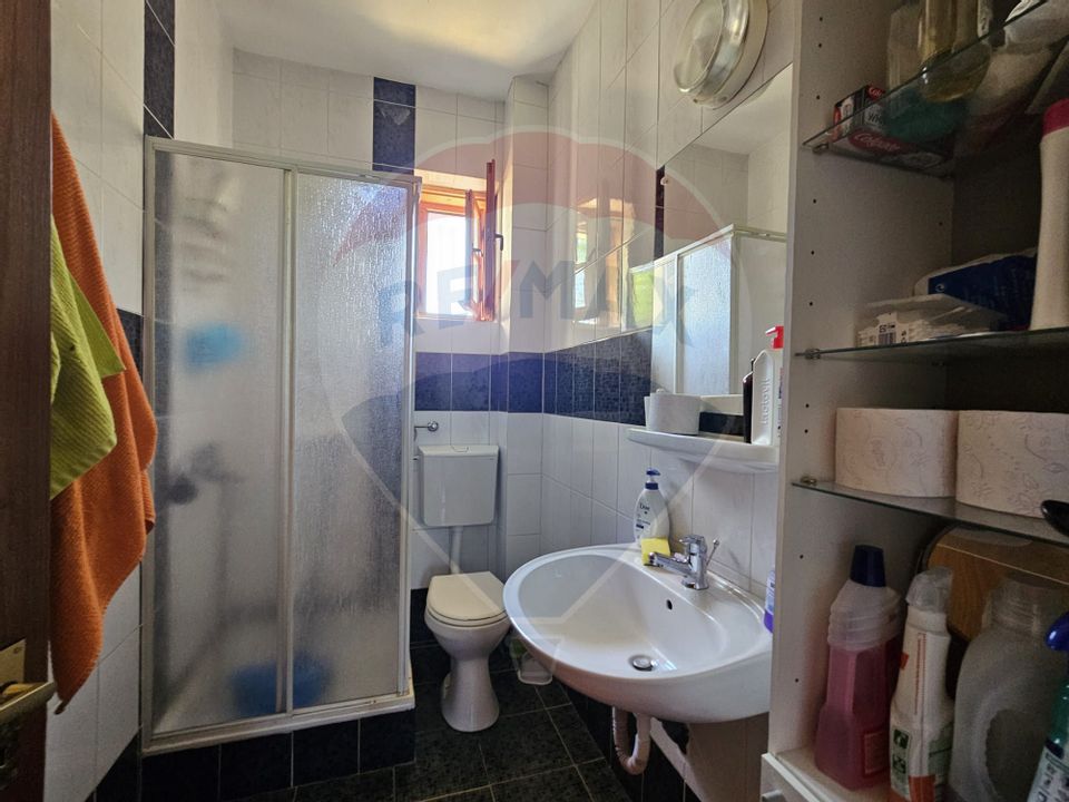 6 room House / Villa for sale