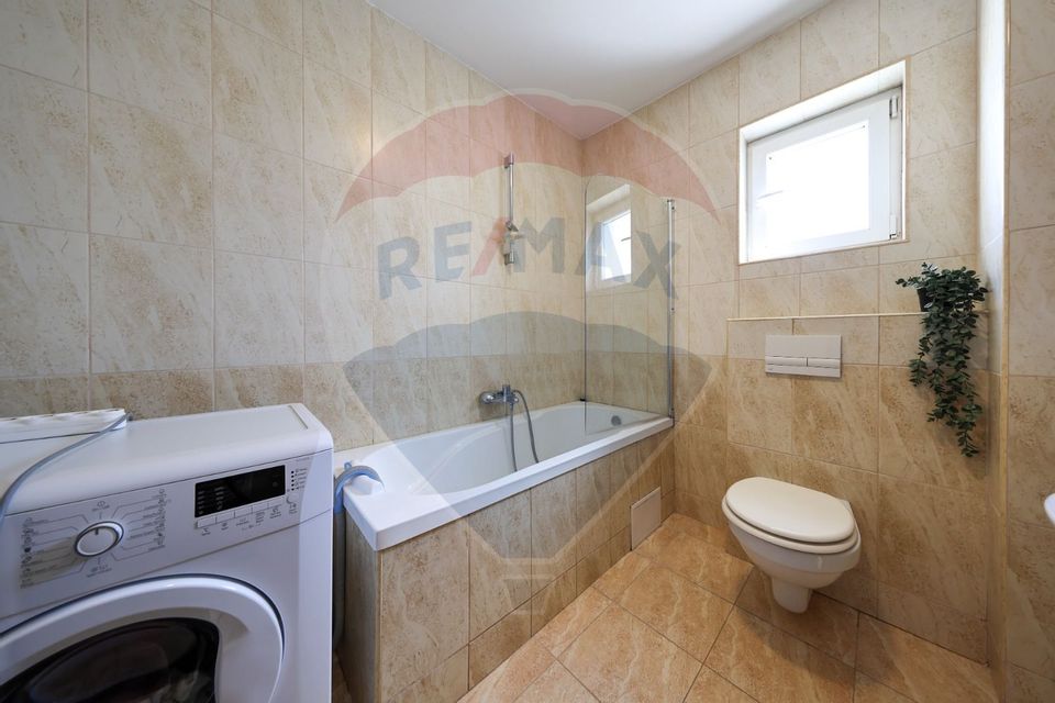 Penthouse 3 camere cu terasa, mobilat, loc parcare