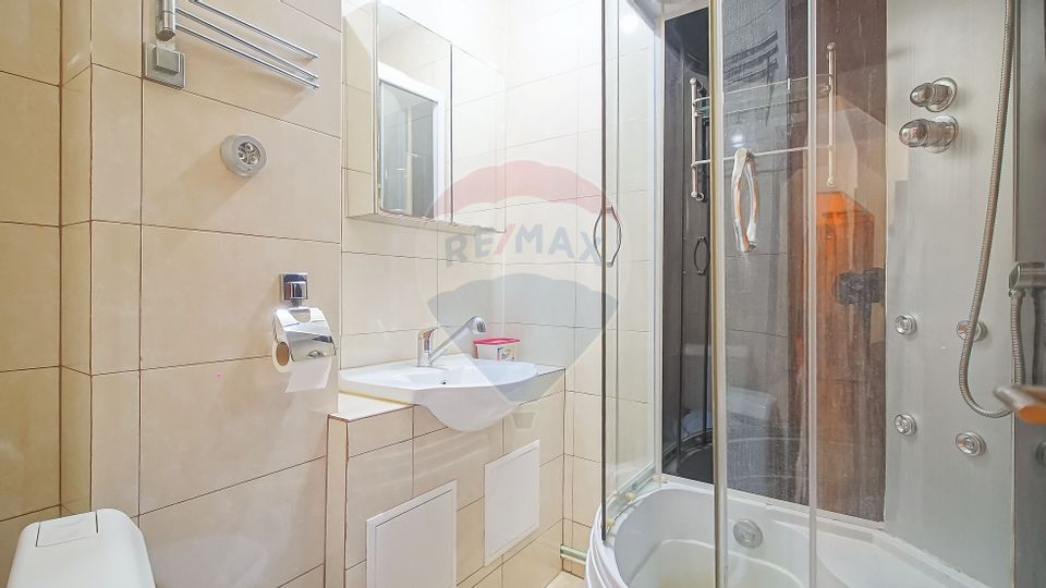 3 room Apartment for sale, Florilor area