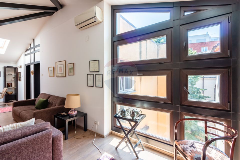 Apartament 3 camere vânzare in zona Primaverii cu garaj