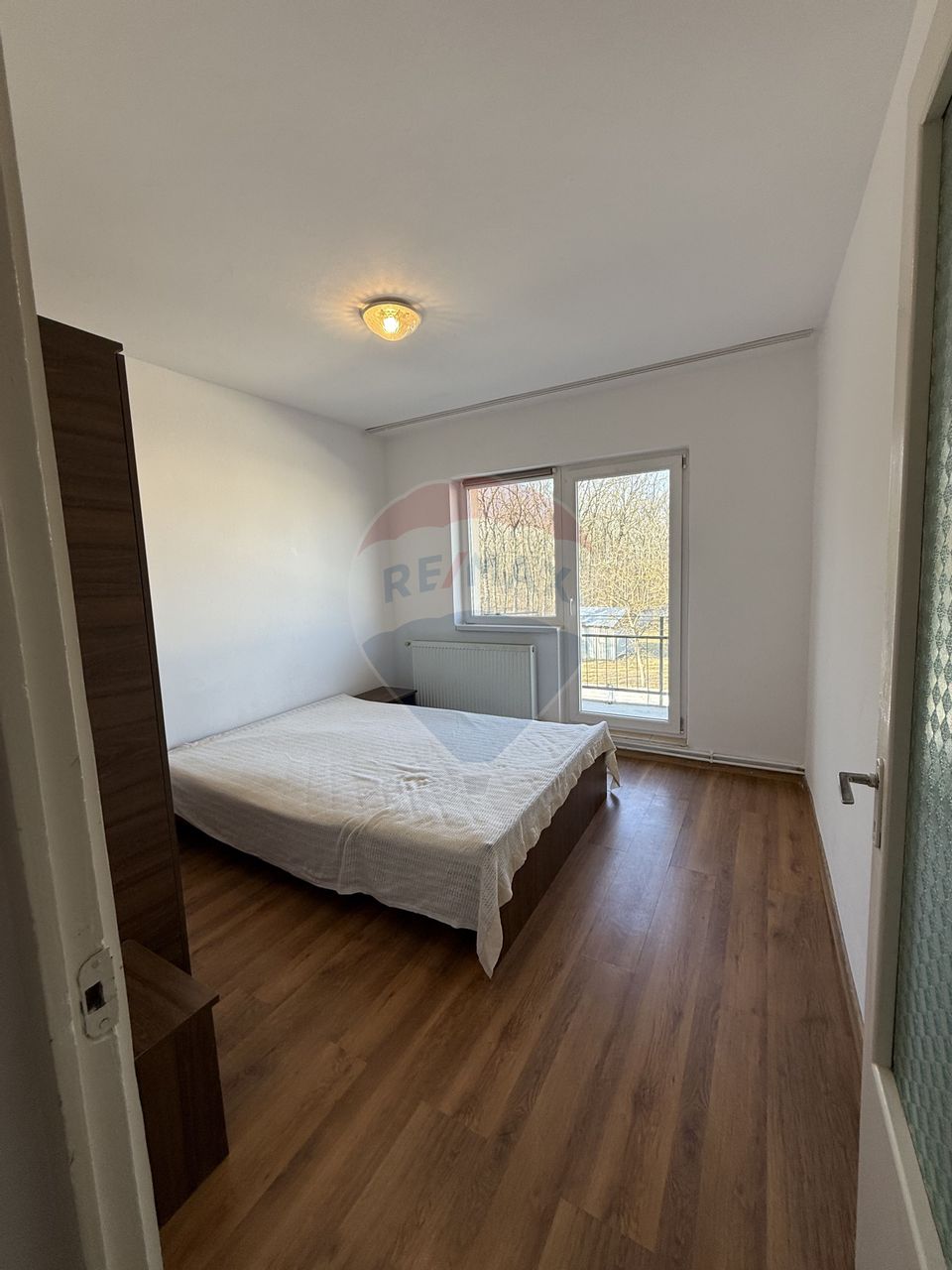 4 room Apartment for rent, Valea Aurie area