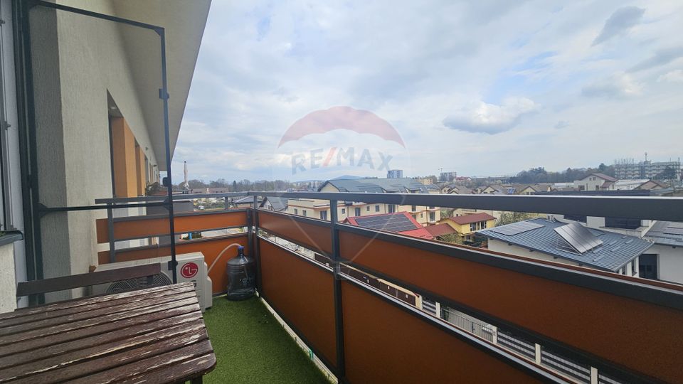 3 room Apartment for rent, Tractorul area