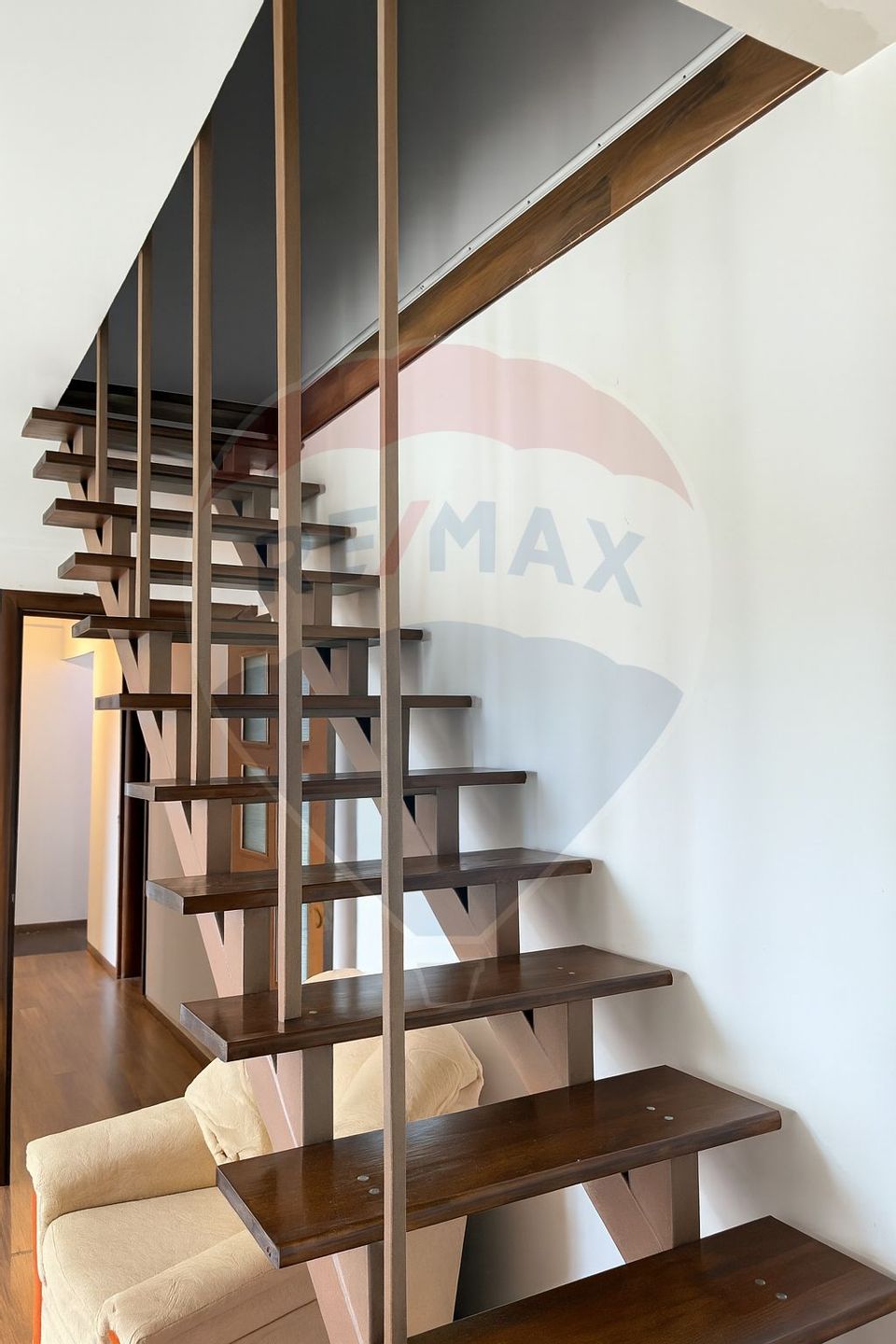 Apartament 3 camere Dobroesti cu loc de parcare inclus