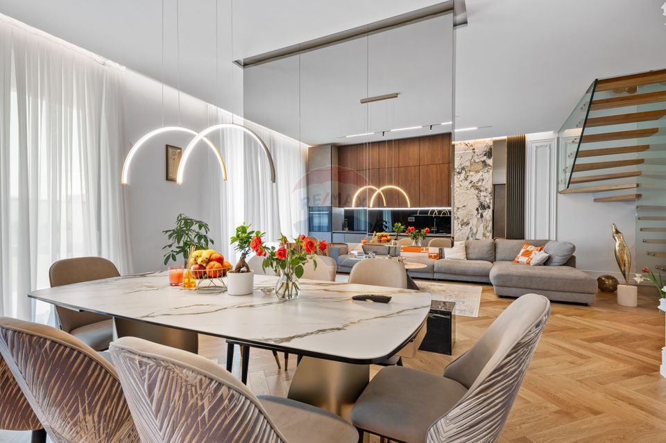 Arhitectură, tehnologie și lifestyle premium într-o vilă spectaculoasă