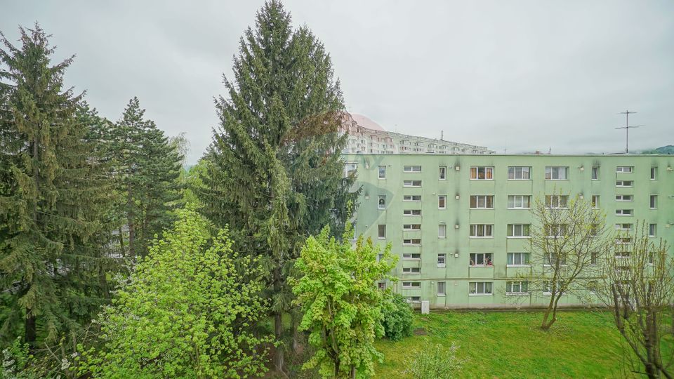 Apartament cu 2 camere în zona Astra, B.dul Saturn.