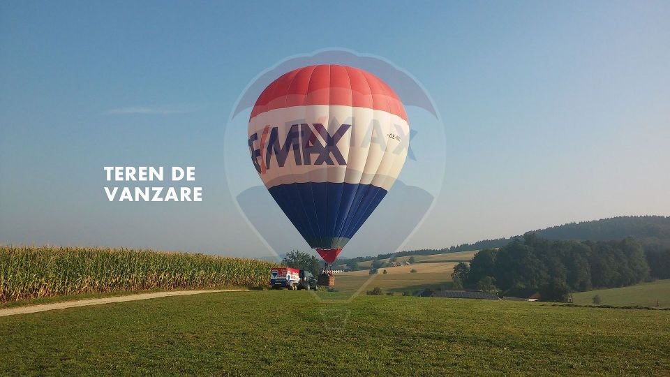 Teren in Sanleani, langa drumul principal