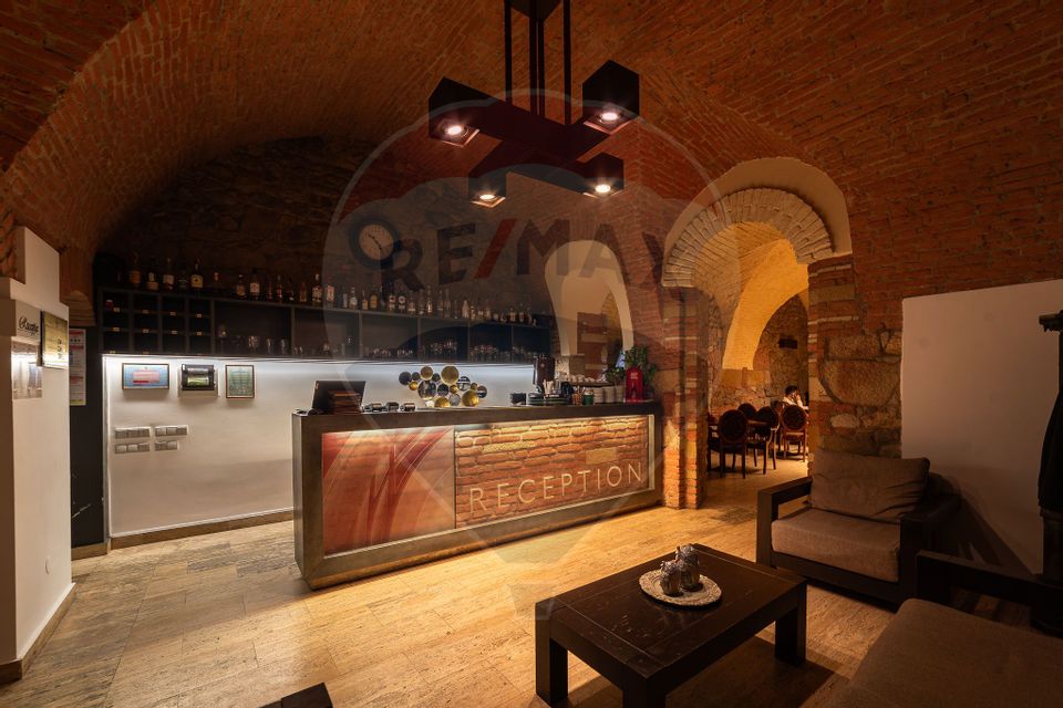 11 room Hotel / Pension for sale, Ultracentral area