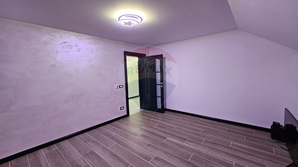 Casă / Vilă de lux, Moara Nica, Suceava