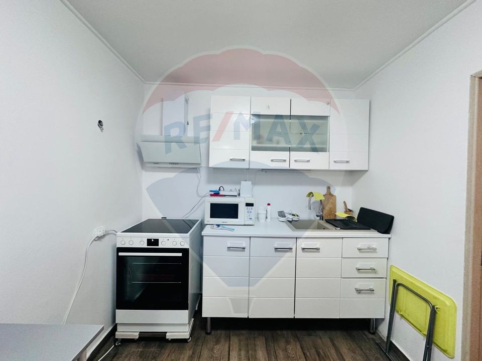 Casa Noua, Mobilata,Pod si Structura pentru Hala,Piscina-Sat Progresul