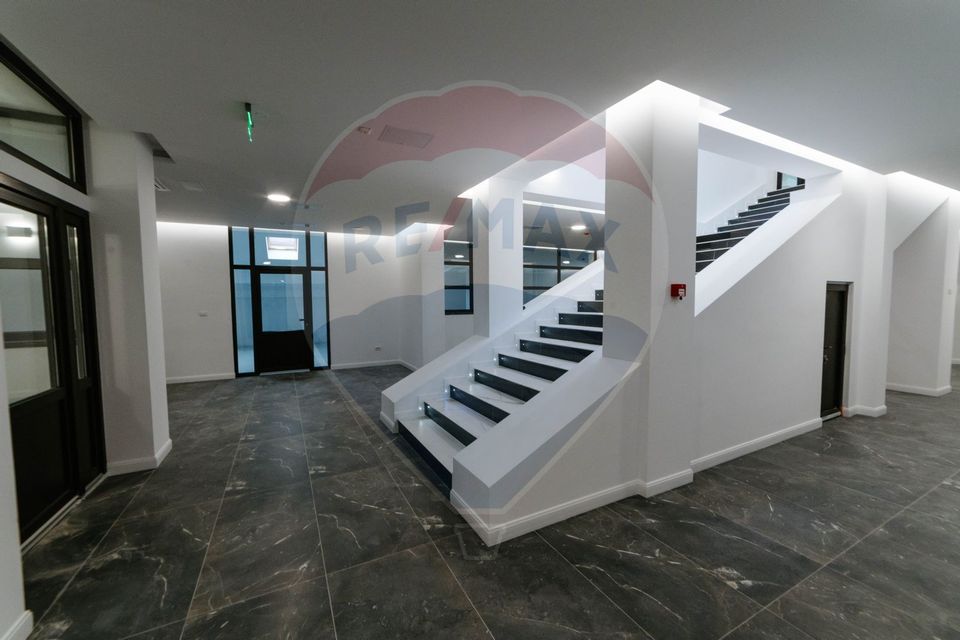 2,300sq.m Commercial Space for rent, Central area